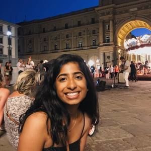 Meet your Posher, Annie